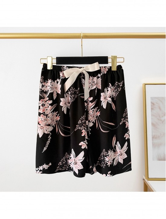 Stretchy Wide Legged Floral Fashion Shorts W/ Flowers